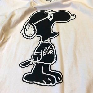 Kaws x Uniqlo Snoopy Joe White Small T-Shirt